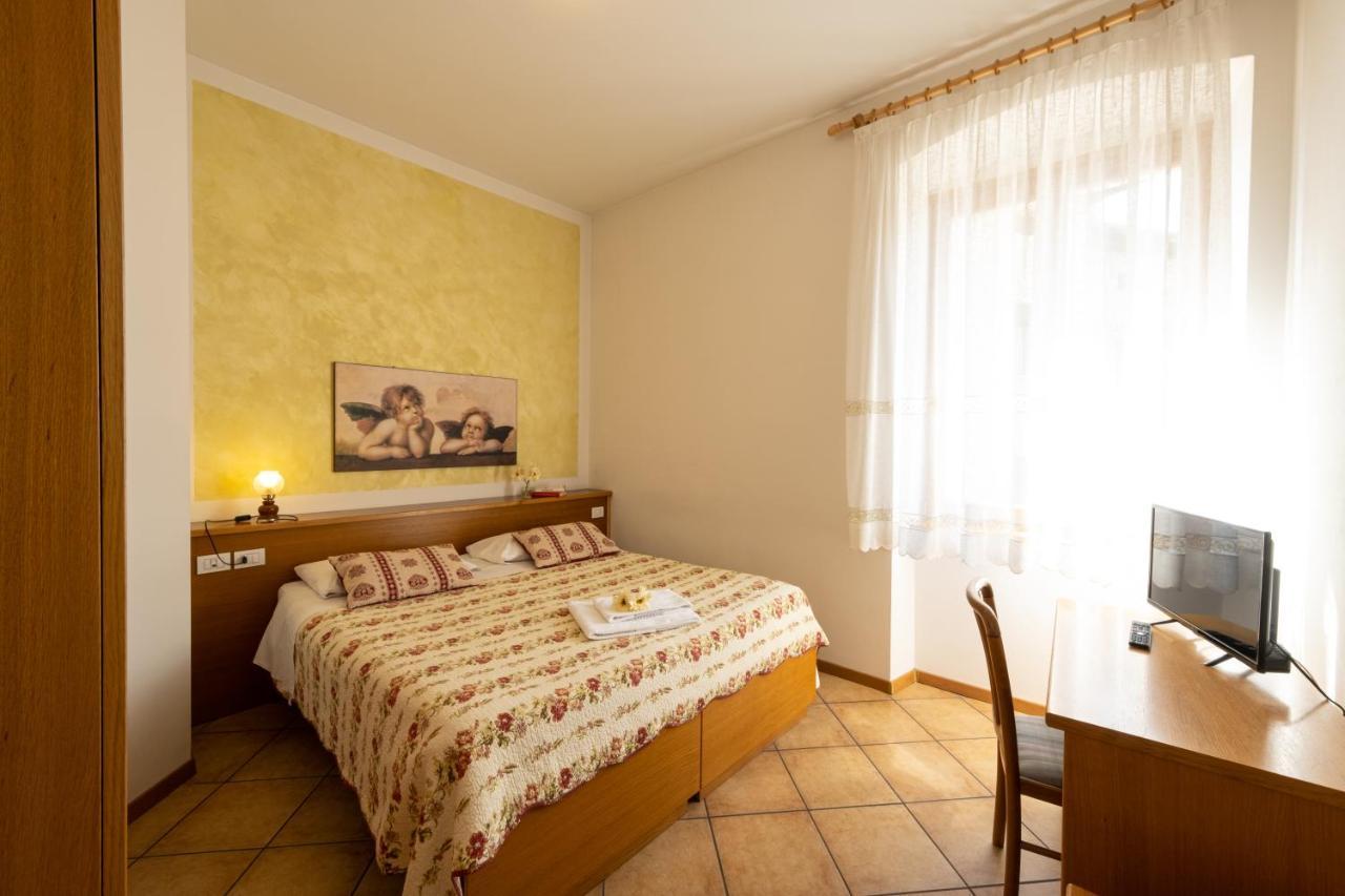 Antica Residenza De Poda Flavon Exterior foto